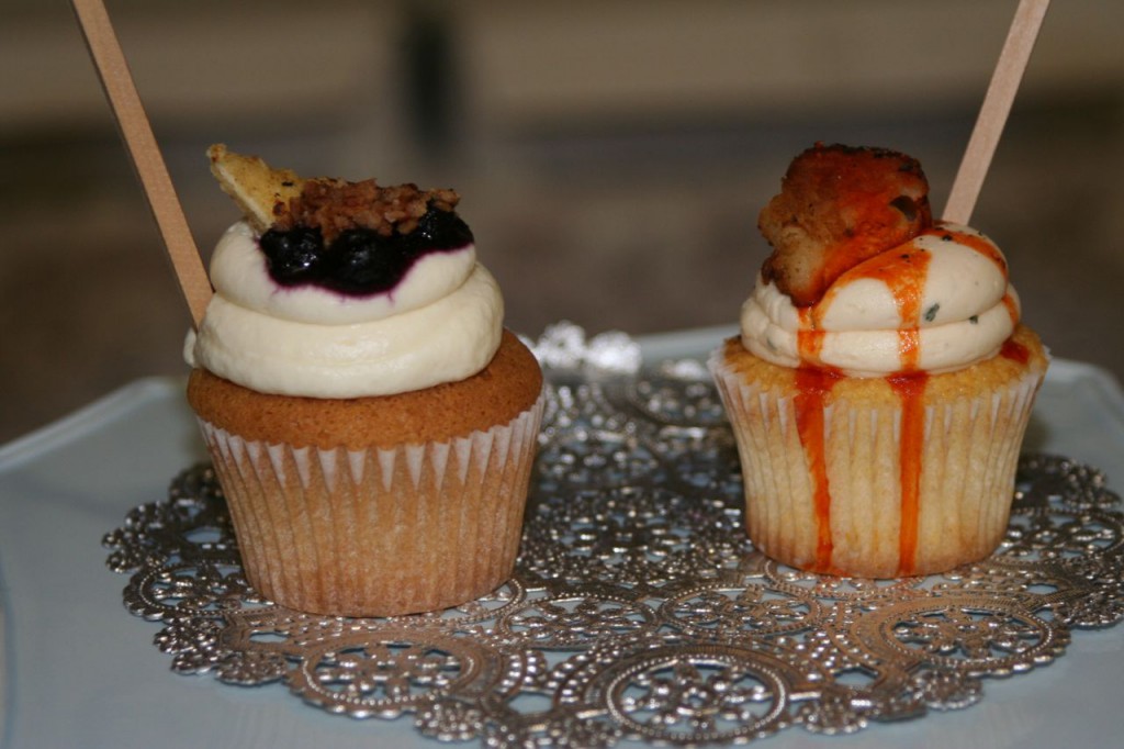 Buffalo Chicken & Blueberry French Toast cupcakes from [desi]gn cakes & cupcakes 